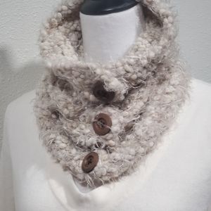 Simply Noelle Beige Neck Wrap Wood Buttons